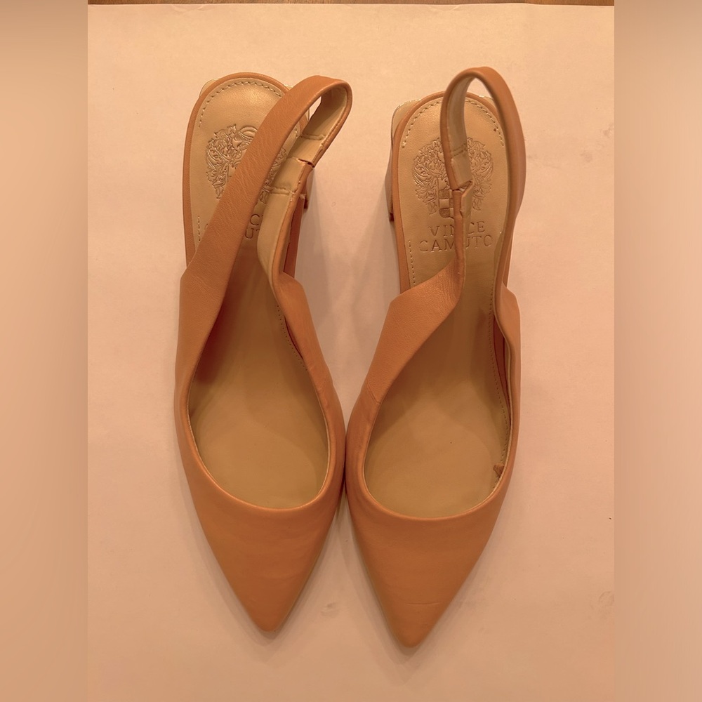 Vince Camuto Hamden pointed toe sling back heel